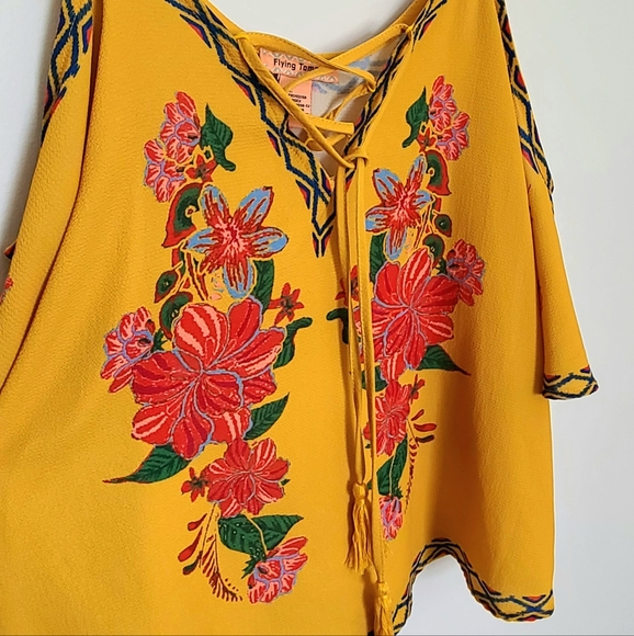 Flying Tomato | Cold Shoulder Floral Bell Sleeve - Picture 3 of 5